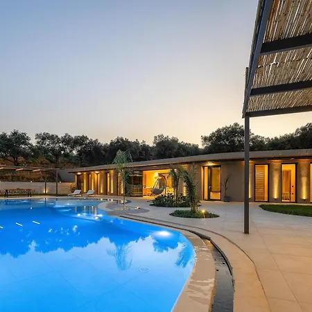 Salisol - Oasis Villa La Canée